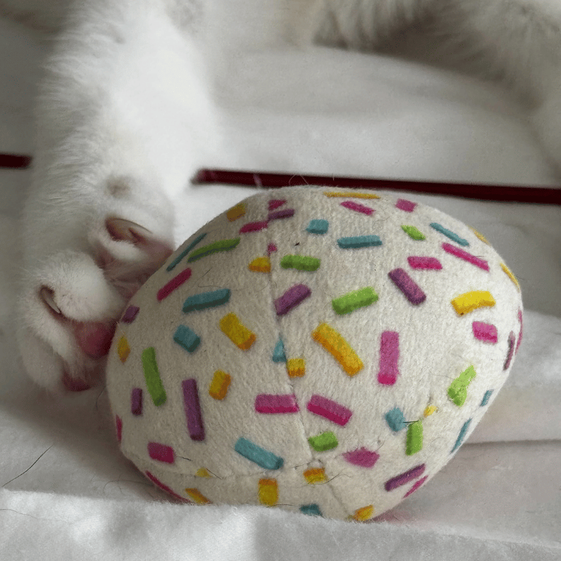 1/2 DOZEN CATNIP DONUT HOLES